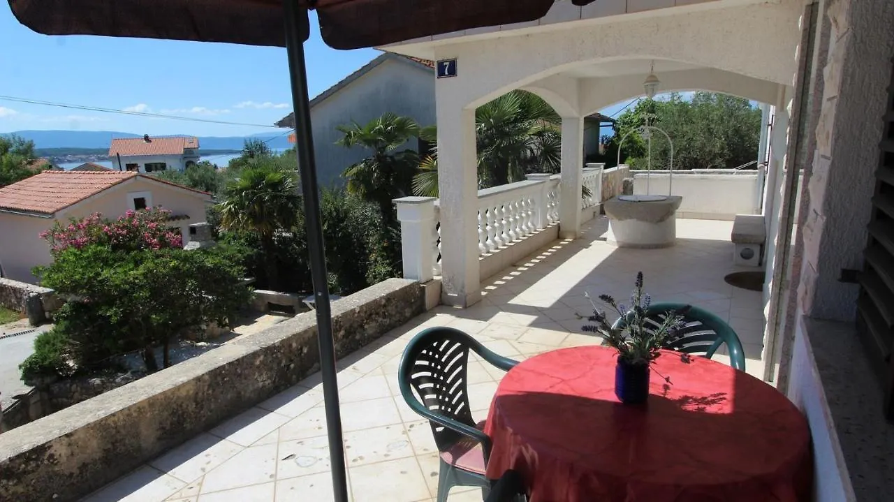 Guest house Apartments Eva Malinska Croatia