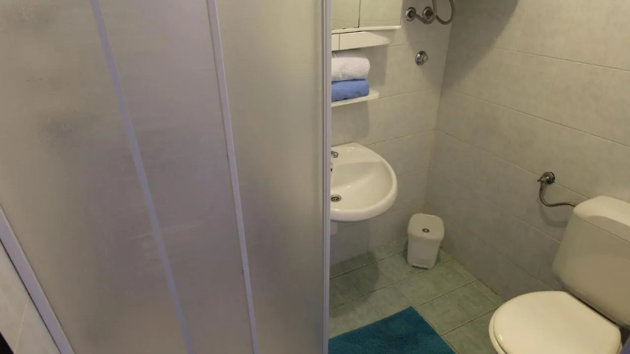 Guest house Apartments Eva Malinska Croatia