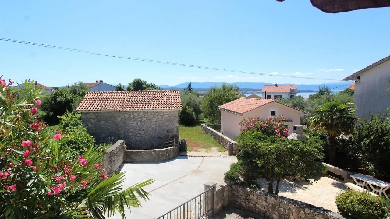 Apartments Eva Malinska 0*,  Croatia